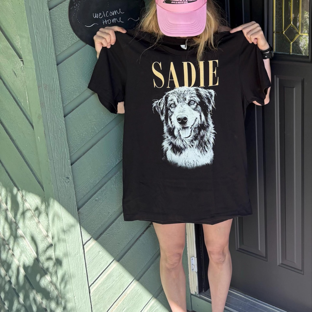 レトロモノクロ愛犬Tシャツ｜ペット写真＆お名前カスタム／ギフトにも