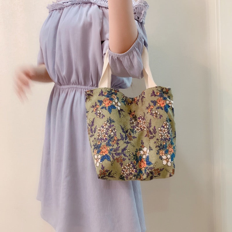 【オーダーメイド】刺繍名入れ・トートバッグ 手作り　大容量トート 母の日