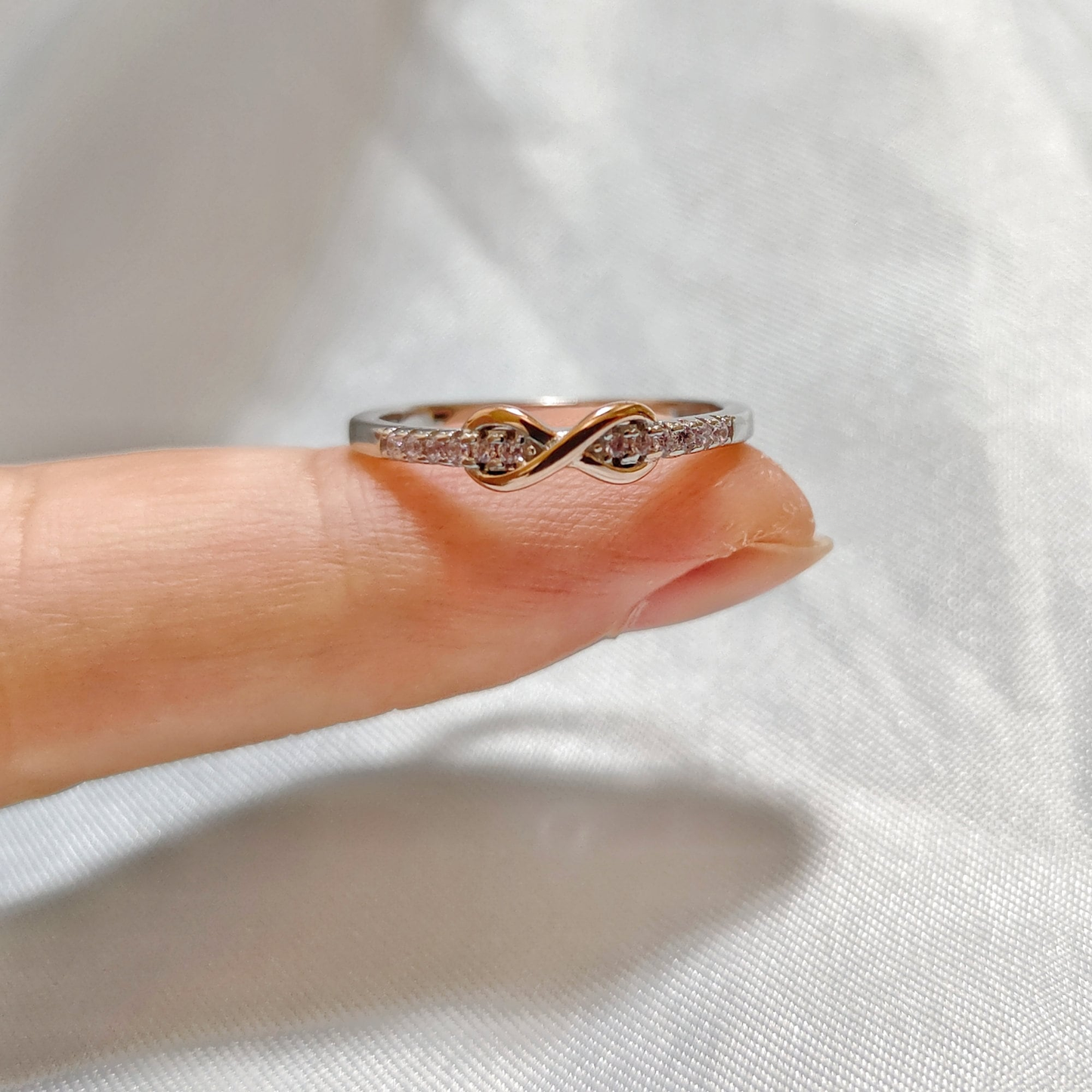 永遠に結ばれるリング 絆 指輪 シルバー 母の日 母親 夫婦